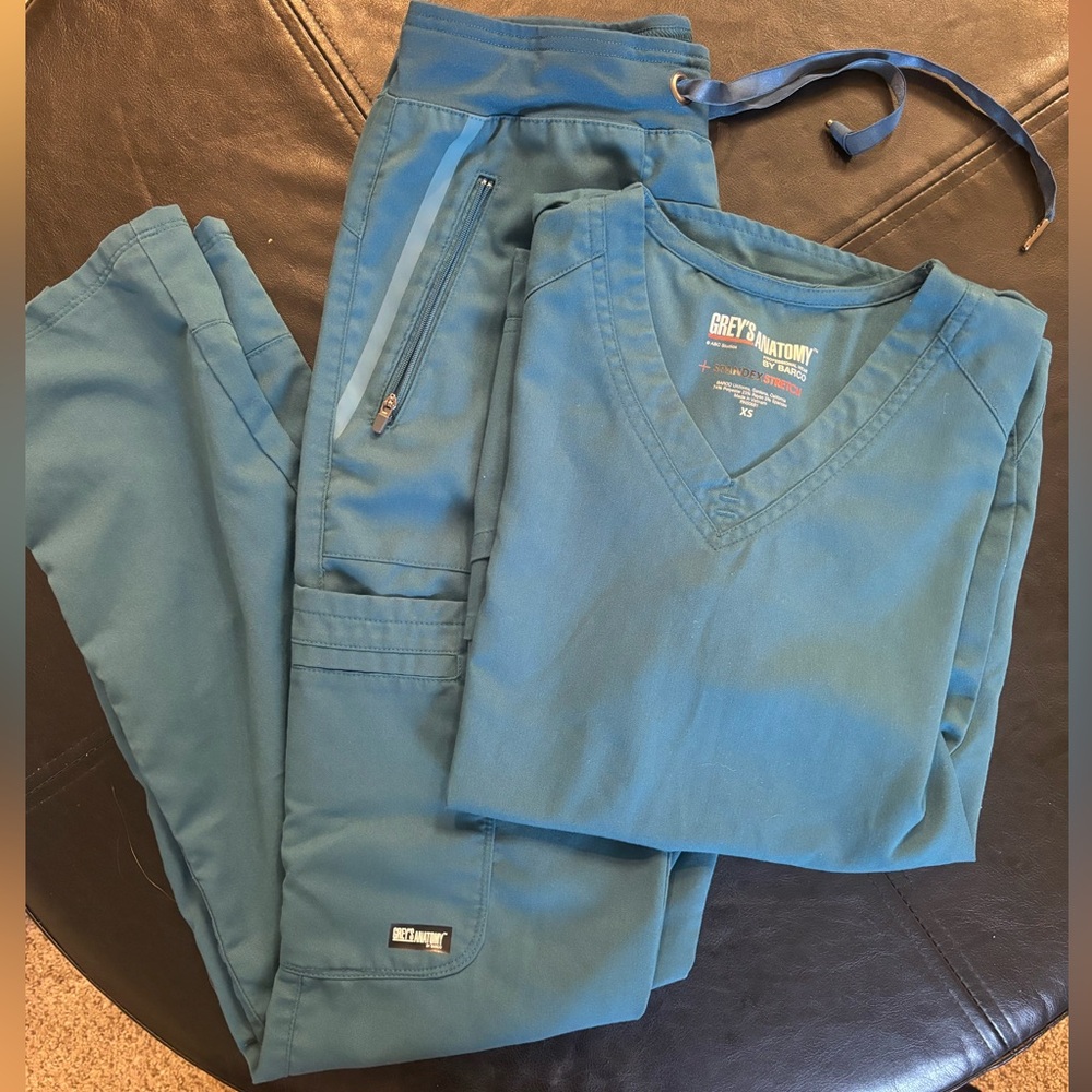 Grey’s Anatomy Scrub Set